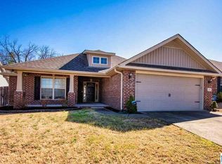 408 Rock View Trl, Maylene, AL 35114