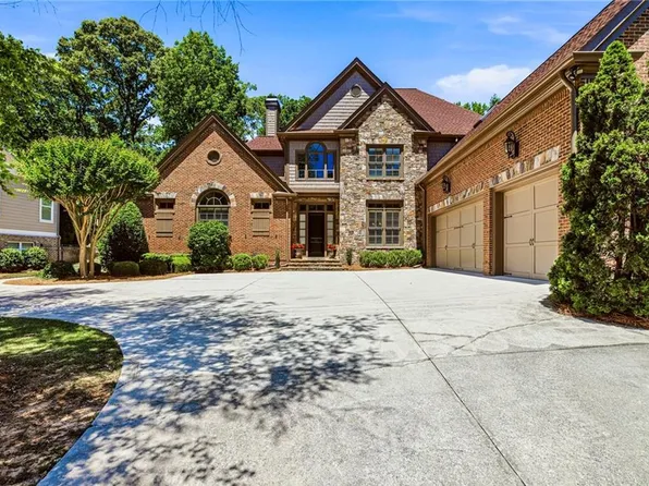 214 Shadowlawn Rd SE, Marietta, GA 30067