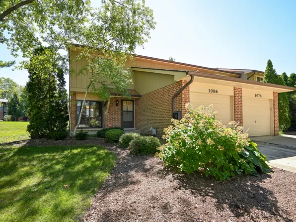 1086 Whitchurch Ct, Wheaton, IL 60189