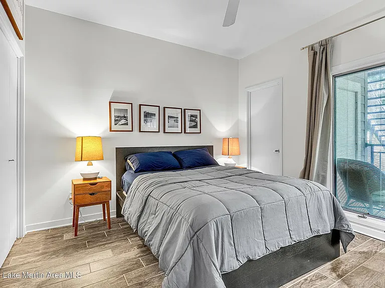 100 Harbor Pl #303 — Photo 9