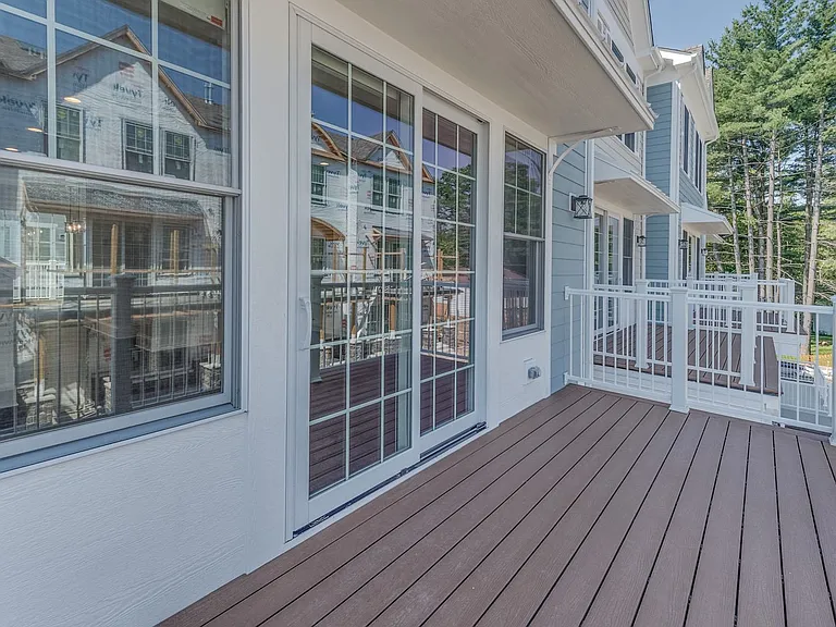 Eldridge Townhomes — Photo 16