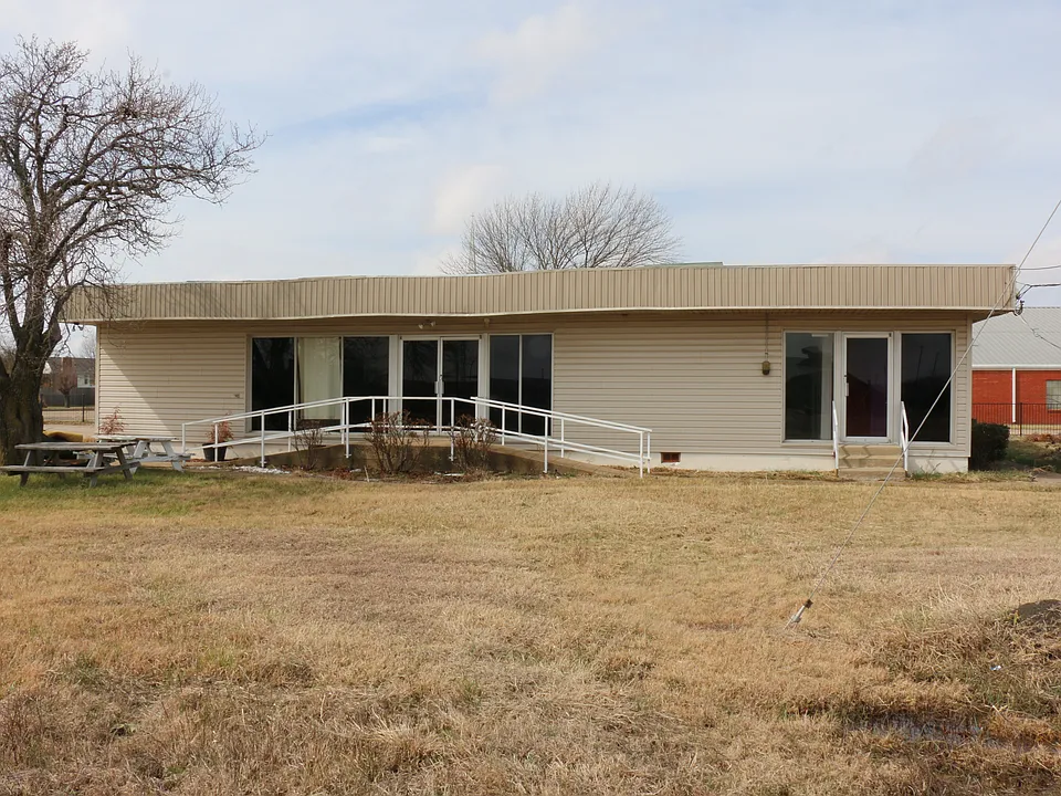 8210 Schrade Rd