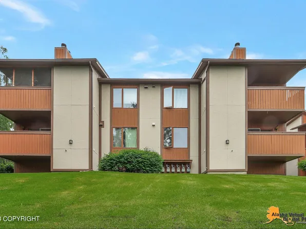 7331 Huntsmen Cir #20-B, Anchorage, AK 99518