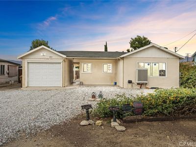 1815 Capri Ave, Mentone, CA, 92359