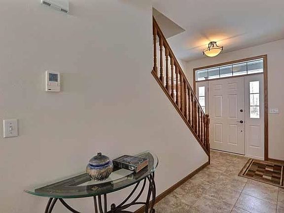 2nd image of 151212 Kingfisher Ln