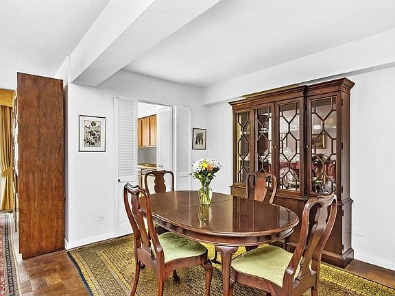 3rd image of 1381 Avenue Of The Amer #5H
