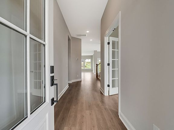 2nd image of 1024 Inez Dr Lot 188