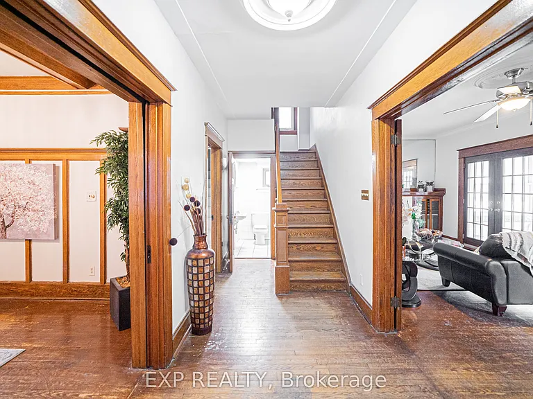 52 Proctor Blvd #MAIN — Photo 5