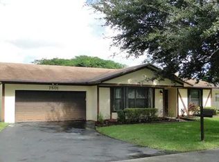 7501 SW 42nd Pl, Davie, FL 33314
