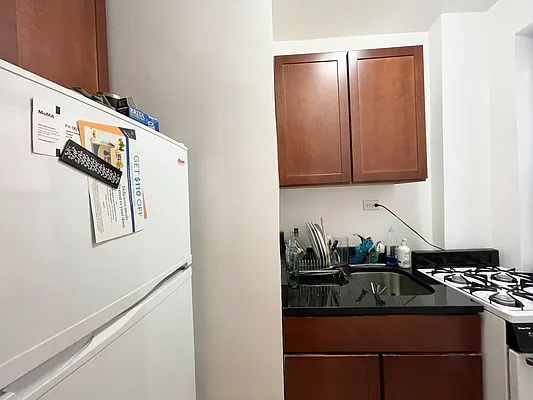Rented by Meraki Realty LLC | media 6