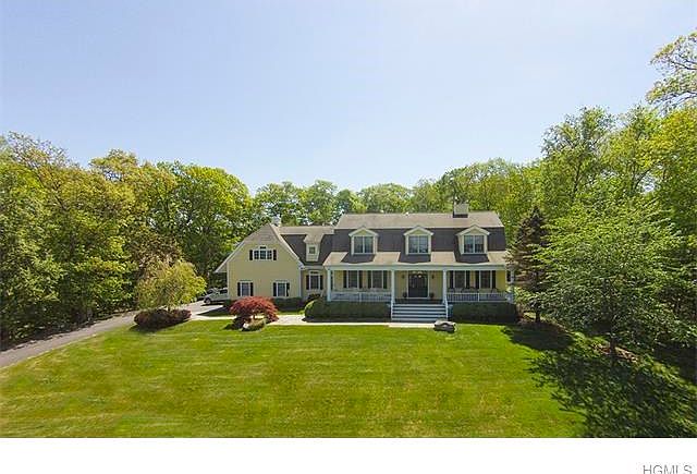 1st image of 7 Falcon Woods Ct