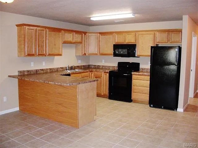 123 Edna St #123-B — Photo 32