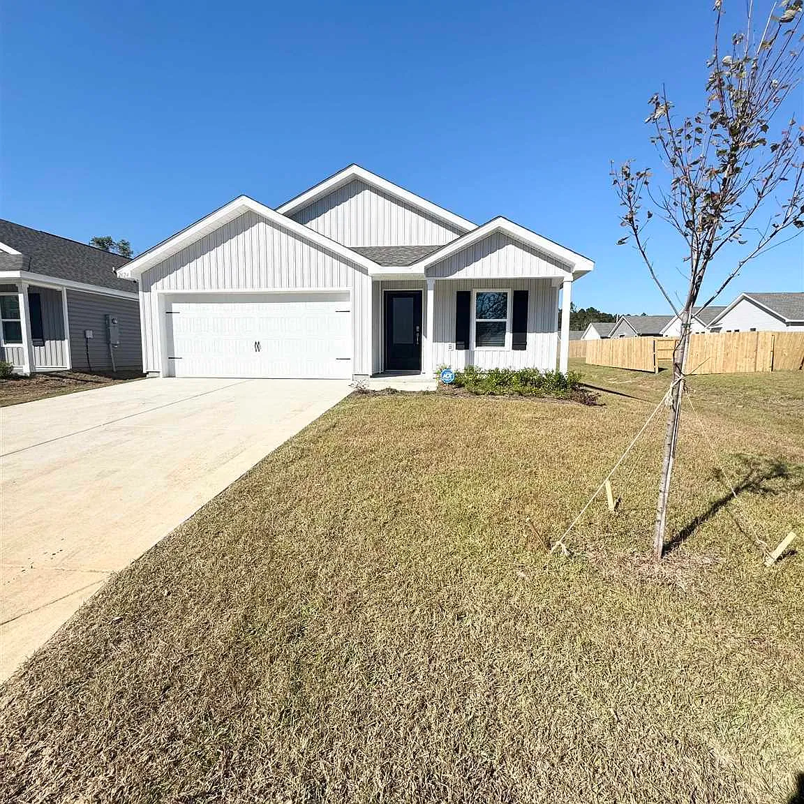 4 bed, 1668 sqft, $2,200 — Photo 1