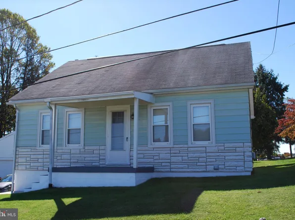 3387 Water St, Manchester, MD 21102