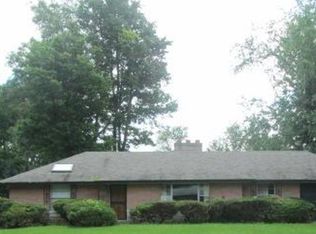 5205 Ashbourne Ln, Indianapolis, IN