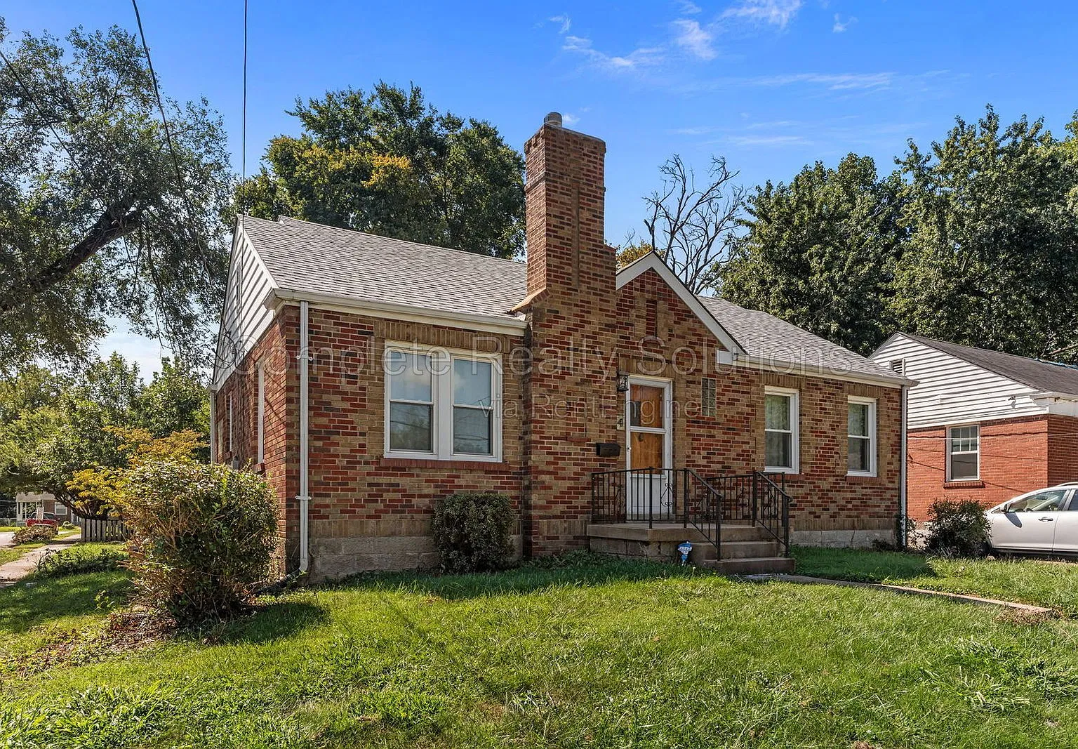 4 bed, 1.5 bath, 1663 sqft, $1,550 — Photo 1