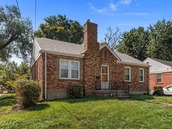 44 Lee Ave, Saint Louis, MO 63135