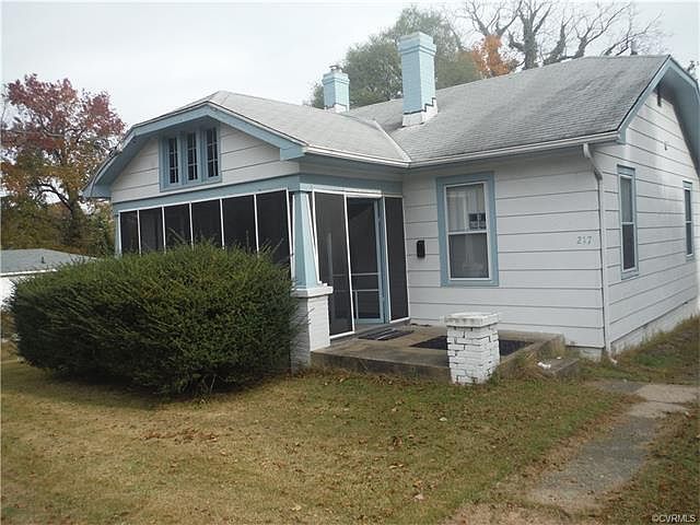 1st image of 217 N 15th Ave