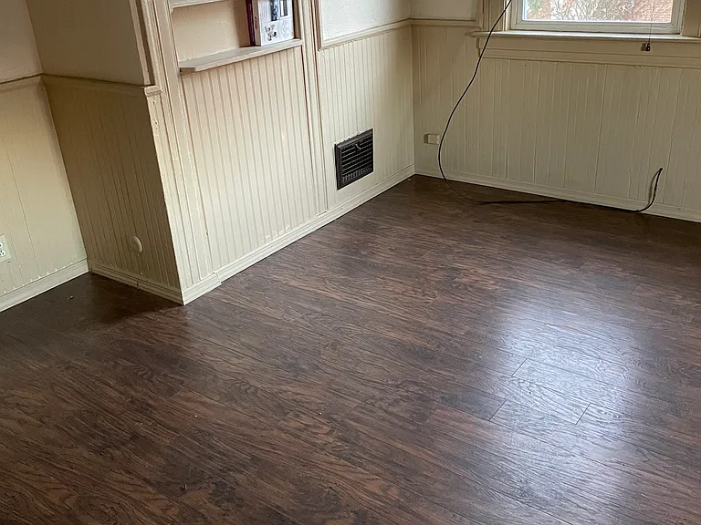 1-441 Washington Ave — Photo 3