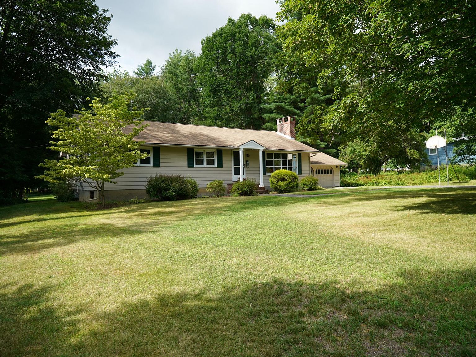 145 Castle Hill Ave, Great Barrington, MA 01230 Zillow