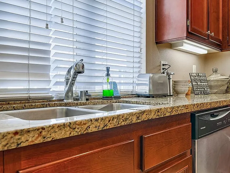 4460 Owens St #104 — Photo 25