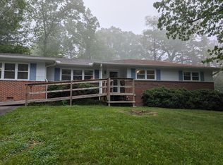 703 Danbury Dr, Signal Mountain, TN 37377