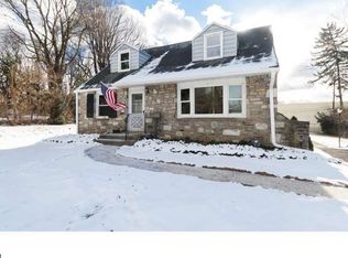 501 Bradford Rd, Oreland, PA 19075