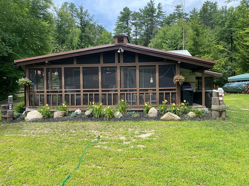 Screened porch