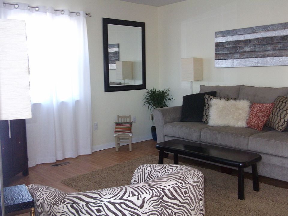 1st image of 2297 Patricia Dr