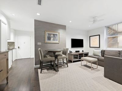 1 W 67th St #206, Manhattan, NY, 10023