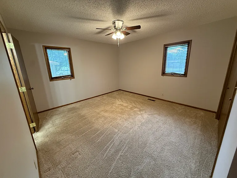 3600 A & B Radcliffe Ter #A — Photo 8