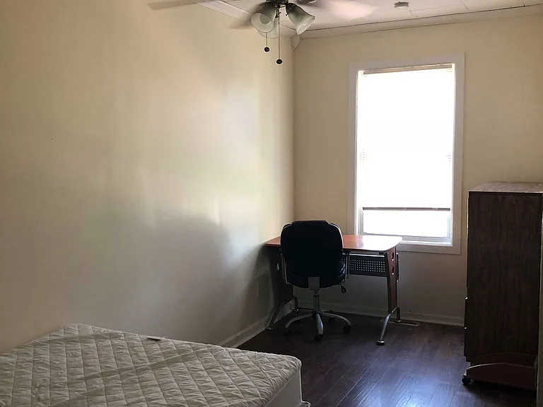 1436 E Genesee St #33 — Photo 5