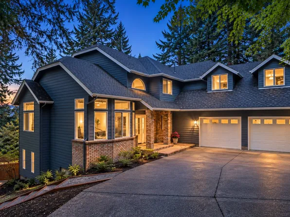 2491 Suncrest Ave, Eugene, OR 97405