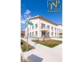 2517 Voorhies Avenue, #1E