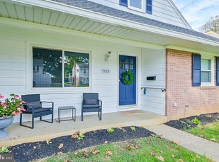 933 Louise Ave, Lancaster, PA