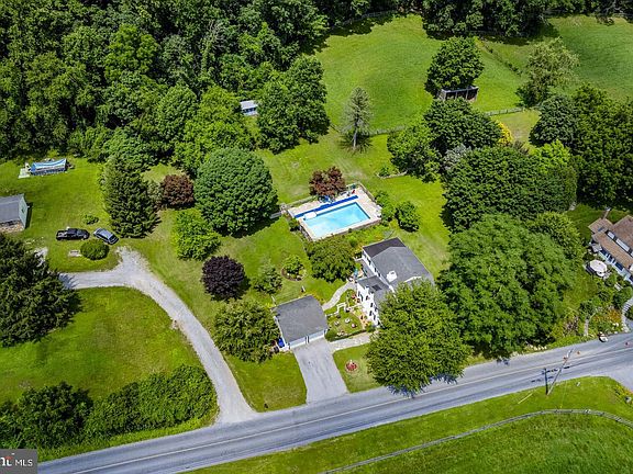 2nd image of 481 Brandamore Rd