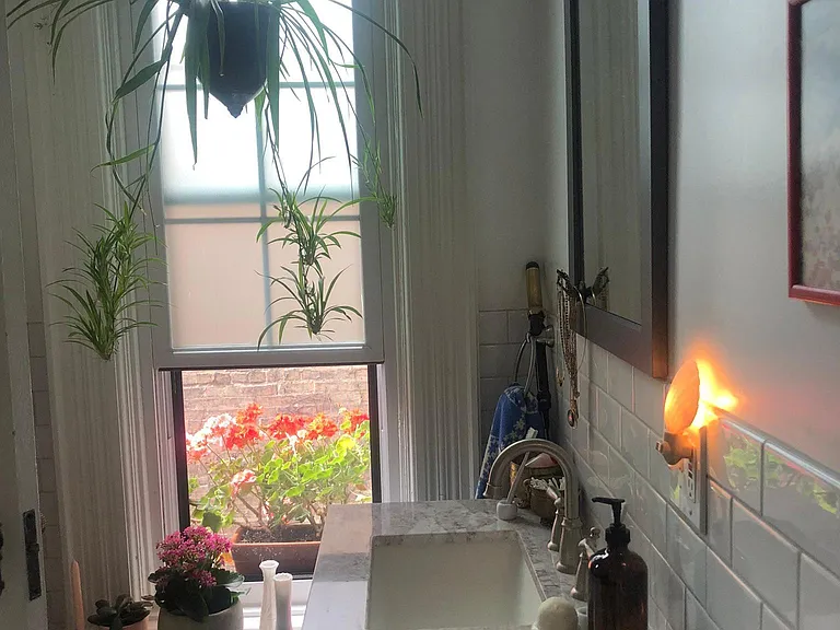 53 2nd St #STUDIO — Photo 5
