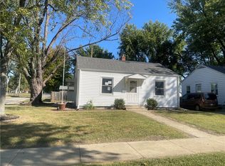 2104 E Whitmer St, Decatur, IL 62521