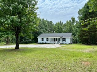 964 G W Wilson Rd, Nicholson, GA 30565