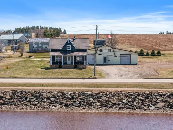 5663 Saint Peters Rd, Saint Peters Bay, PE C0A 2A0