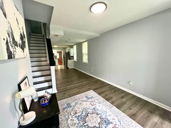 2510 W Mosher St, Baltimore, MD 21216