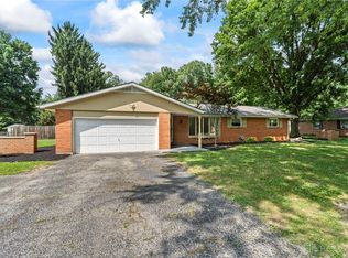 1947 Woodcliffe Dr, Troy, OH 45373