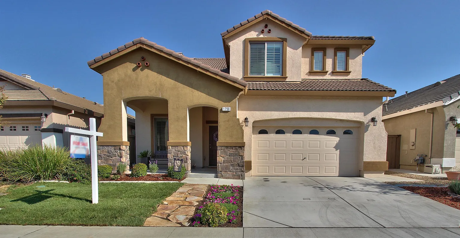 1759 Ravenna Way photo 1