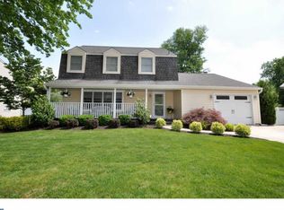 107 Greenbriar Rd, Delran, NJ 08075