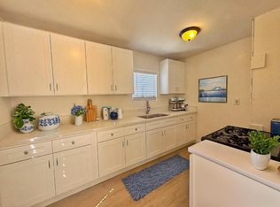 2011 E Alondra Blvd APT C, Compton, CA 90221
