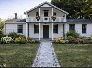 107 S Main St, Sheffield, MA 01257
