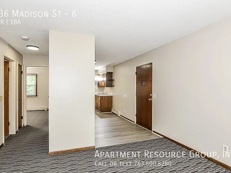 236 Madison St #6 — Photo 8