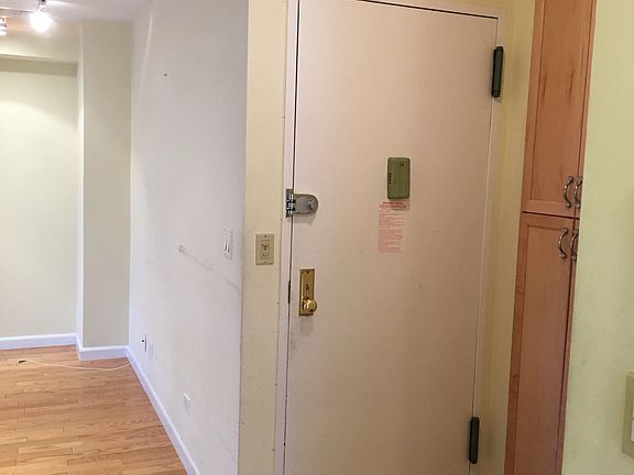 3rd image of 83-60 118th St #2B
