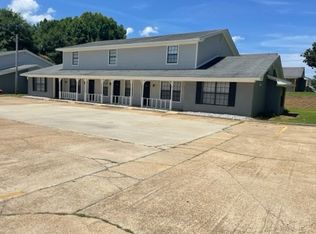 1606 N Feemster Lake Rd #19, Tupelo, MS 38804