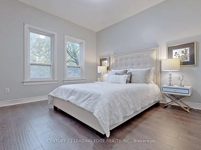 233 Borden St #MAIN LEVEL — Photo 8